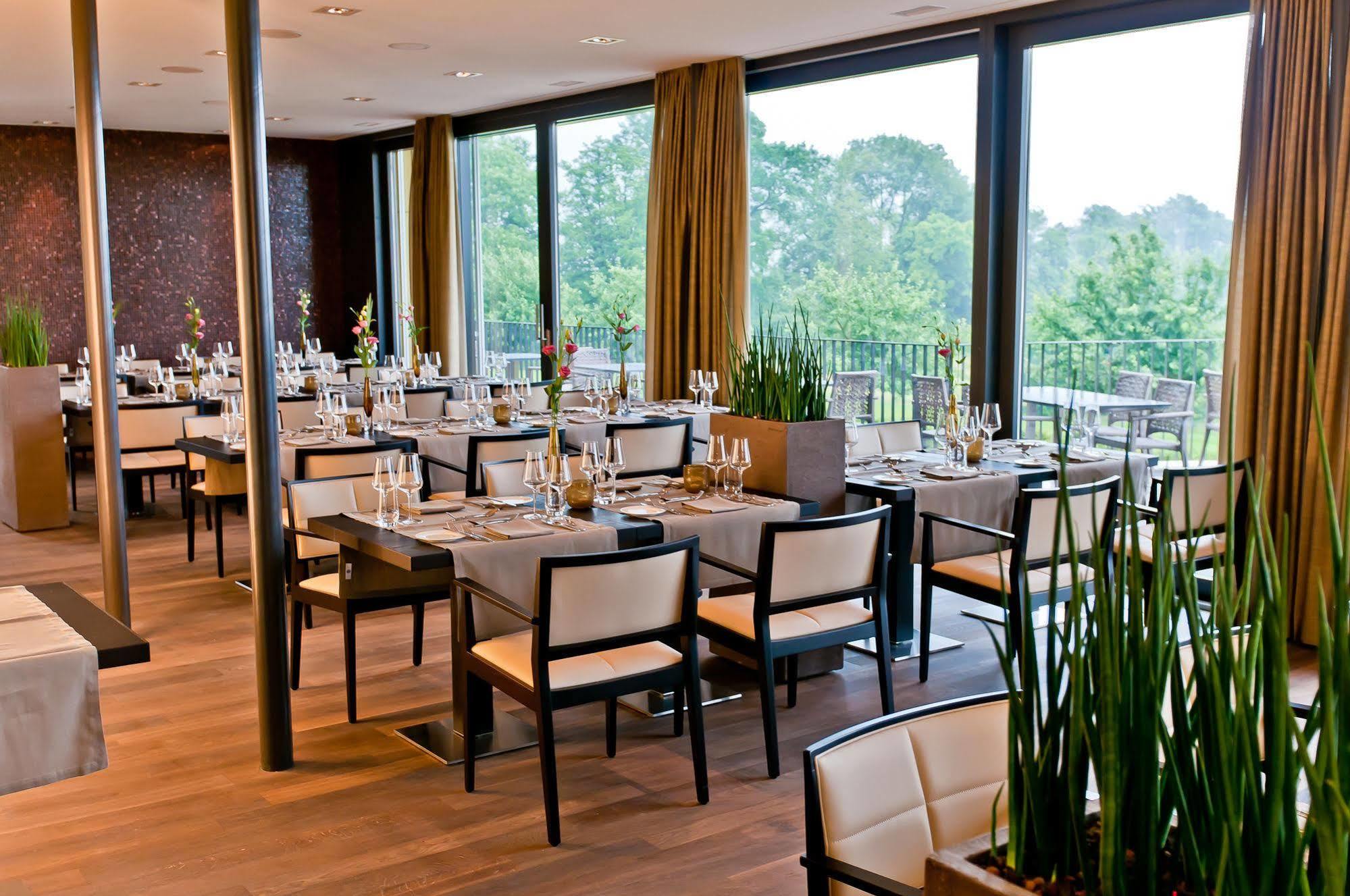 Small Luxury Wellnesshotel Golfpanorama 4* Lipperswil